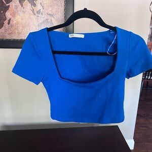 Crop top by Zara. Size L.